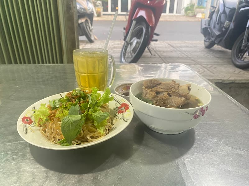 Hình ảnh Hủ Tíu Chú Tư - 6