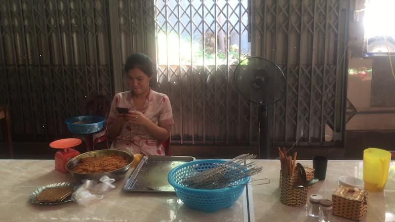 Hình ảnh Bún chả nướng O hằng - 3