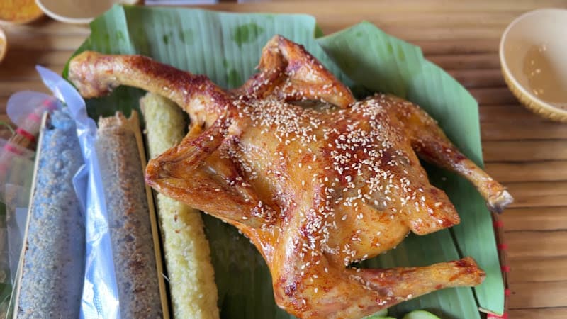 Hình ảnh Gà Nướng Cơm Lam Như Ý - 3