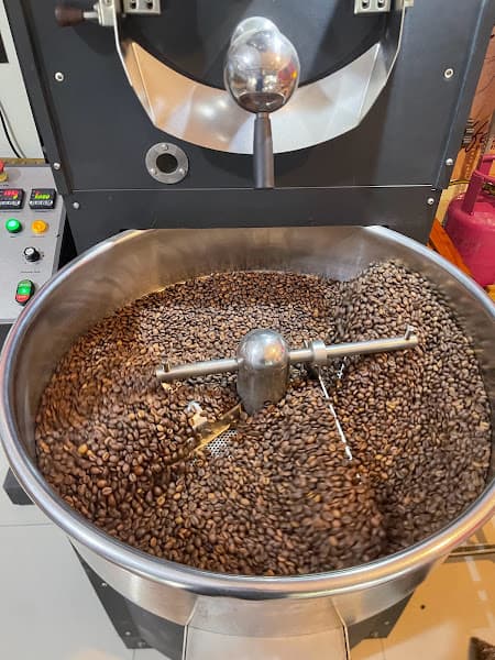 Hình ảnh TIME COFFEE Cà phê Pha Máy & BÚN CHẢ HÀ NỘI - 6