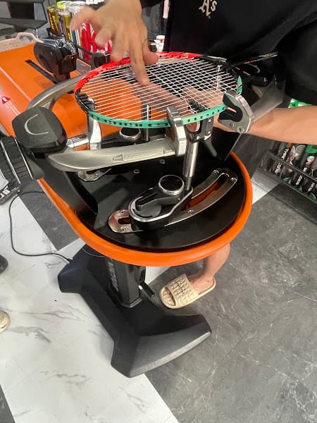 Hình ảnh VNB Sports - Hệ thống cửa hàng cầu lông, tennis, pickleball - 3