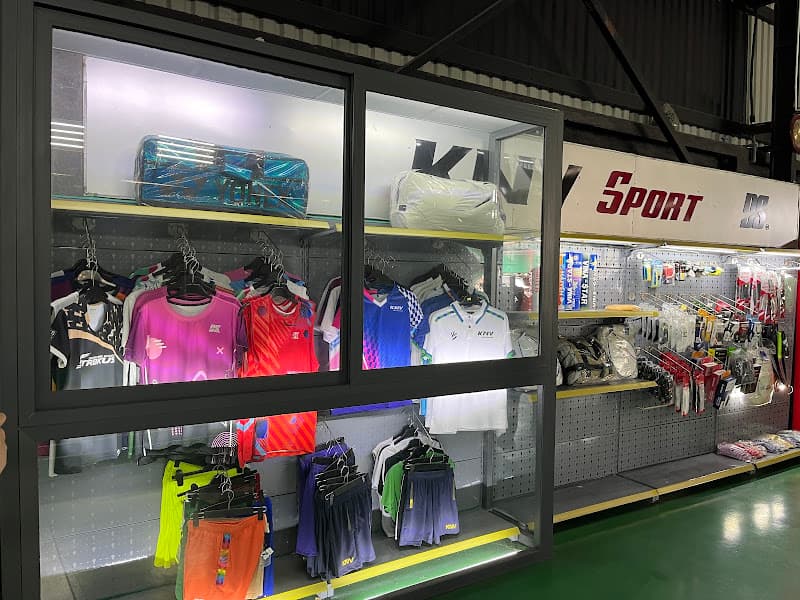 Hình ảnh KHOA NHÂN VĂN Badminton Club - 3