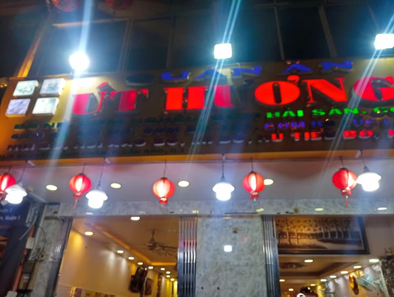 Ảnh bìa Hủ Tiếu Nồi Đất - Nguyễn Cảnh Chân