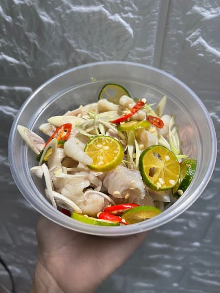 Ảnh bìa chân gà sốt thái , chân gà sả tắc , trà sữa , bánh tráng