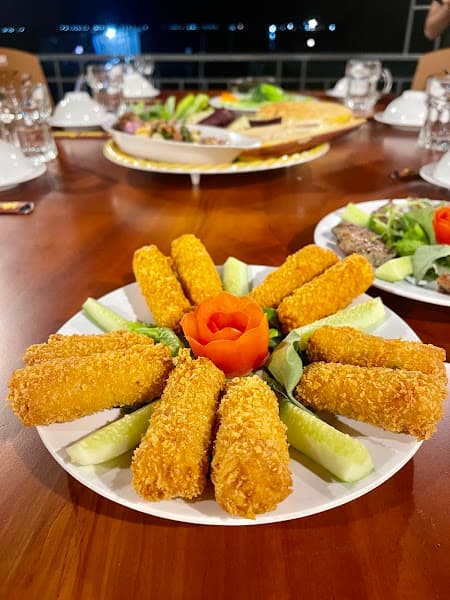 Hình ảnh Quán ăn sinh thái SÔNG TIỀN - 2
