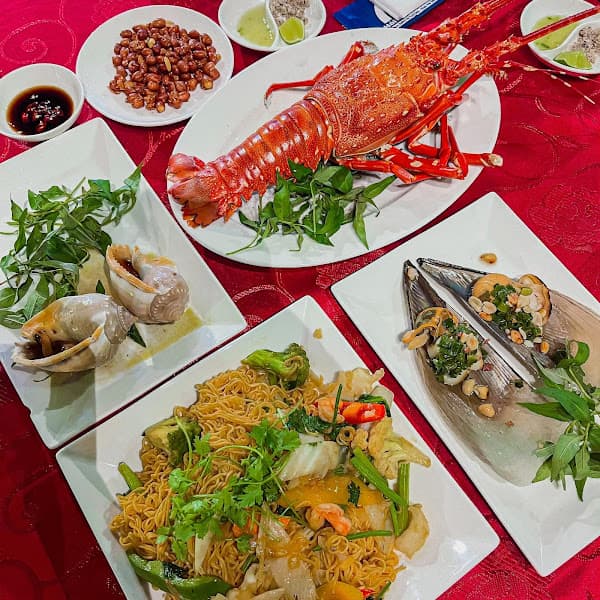 Hình ảnh Nhà hàng hải sản Vòng Xoay - 3