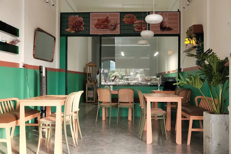 Hình ảnh Hoffy Eatery & Coffee - Tiệm bánh Tacos Pháp - 4