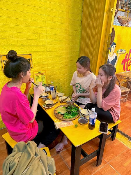 Ảnh bìa BÚN ĐẬU HẰNG QUÁN