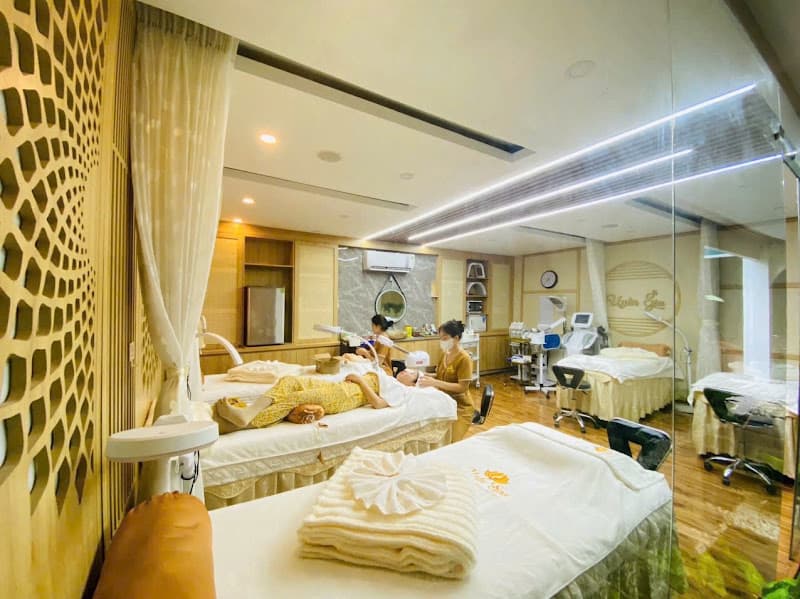 Hình ảnh Uyên Spa - Chuyên gia chăm sóc da, trị mụn - 2