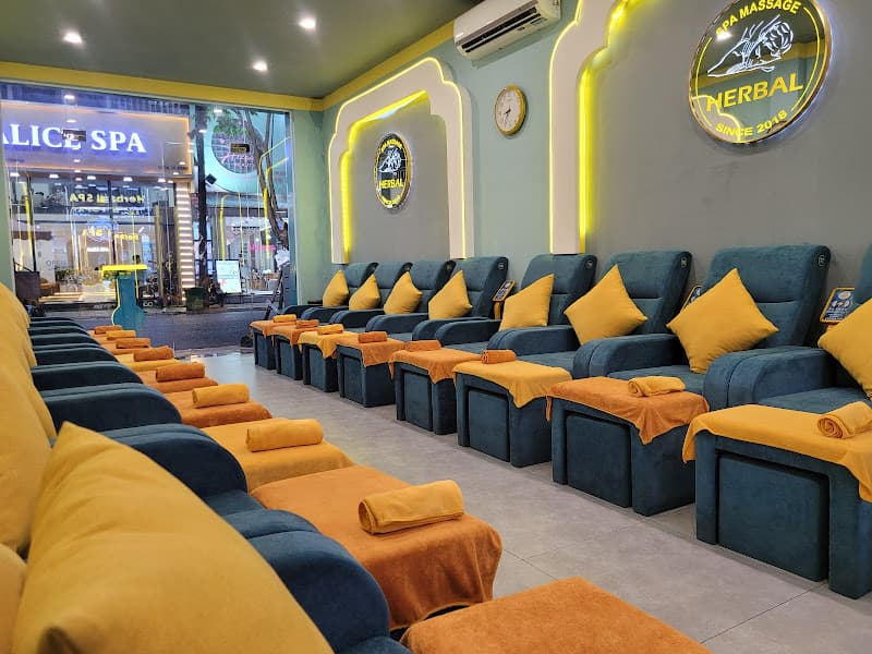 Hình ảnh Herbal Spa - Foot Massage & Body Massage (발 마사지 & 바디 마사지 나트랑) - 4