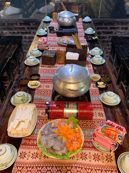 Hình ảnh Nhà Hàng A Phủ - 3