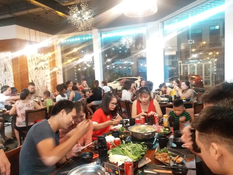 Hình ảnh GARLIC Lẩu Nướng 2 - 2
