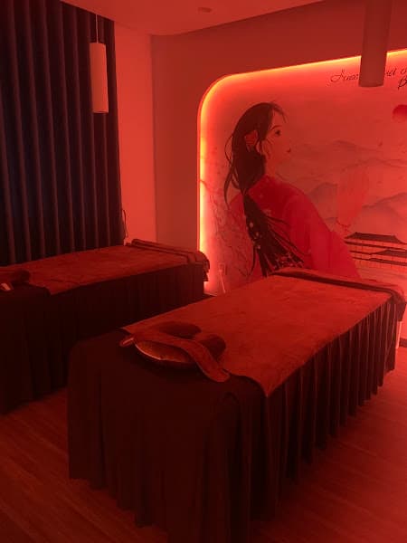 Ảnh bìa Dr Henna Clinic