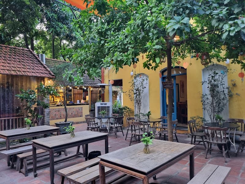Hình ảnh VUI Garden Restaurant & Coffee - 4