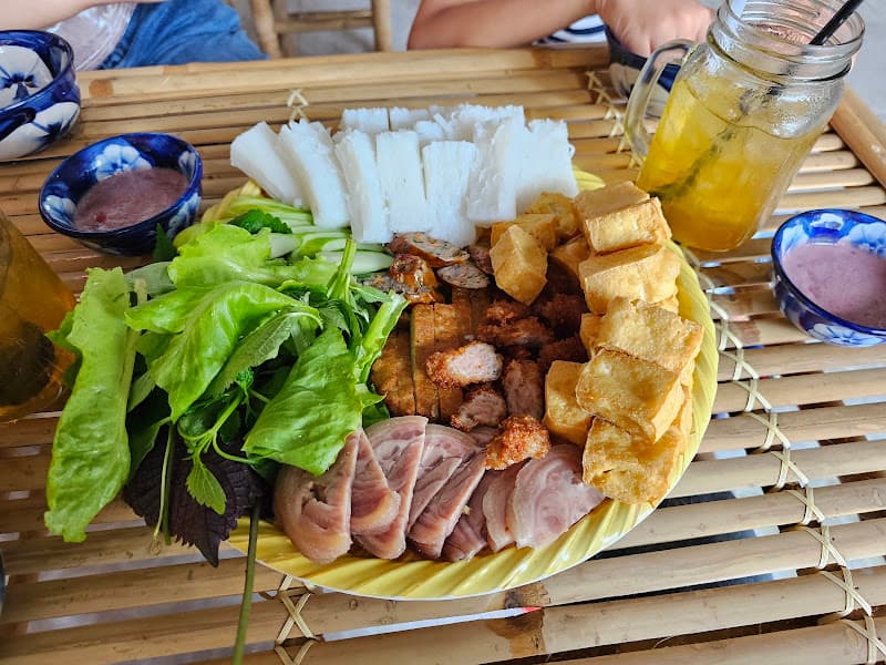 Bún đậu Mẹt Tròn Tây Ninh