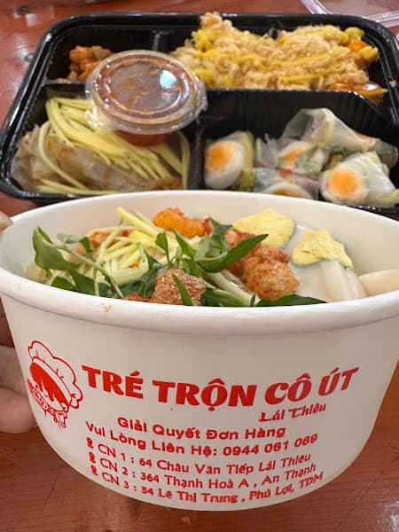 Hình ảnh Tré trộn Cô Út - 3