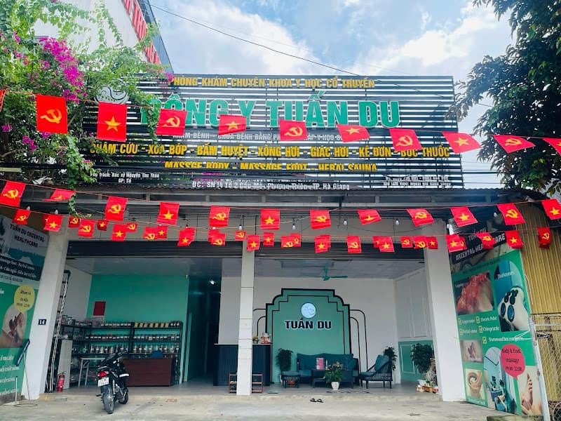 Hình ảnh MASSAGE TUẤN DU 2 (Phòng khám đông y- xoa bóp- bấm huyệt- giác hơi- massage- xông hơi) - 2