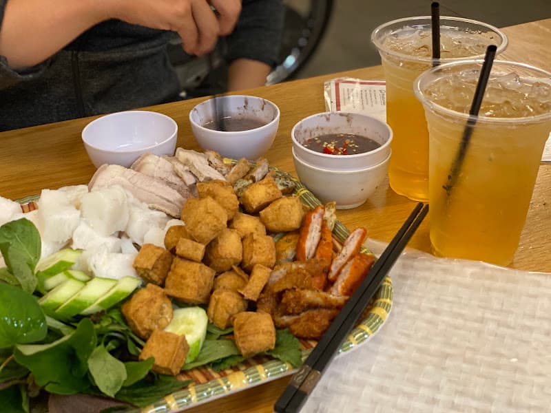Hình ảnh NHÀ BÚN ĐẬU - 2