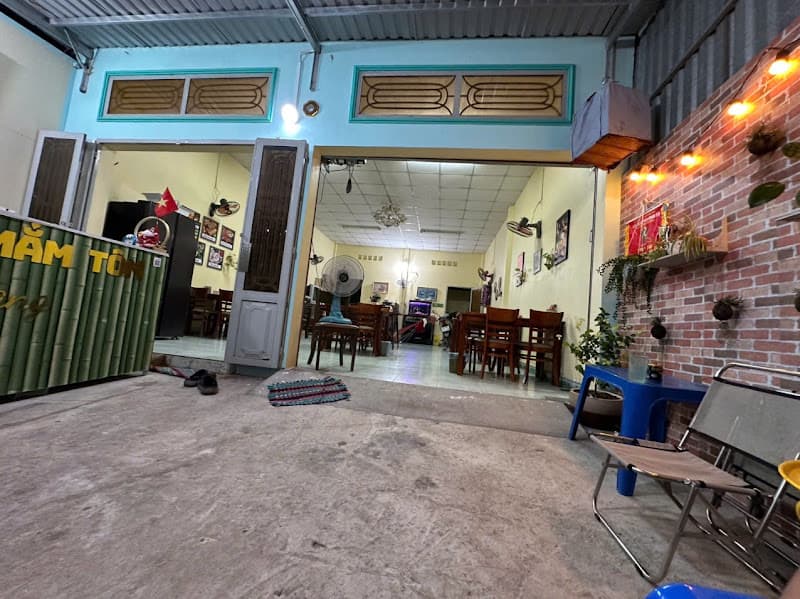Bún đậu mắm tôm Cò Cang