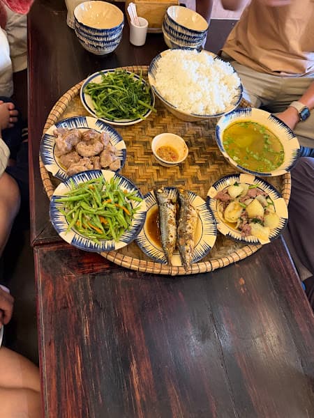 Hình ảnh CHẠC ENGLISH CAFÉ (TALK.SHARE.CONNECT) - 2