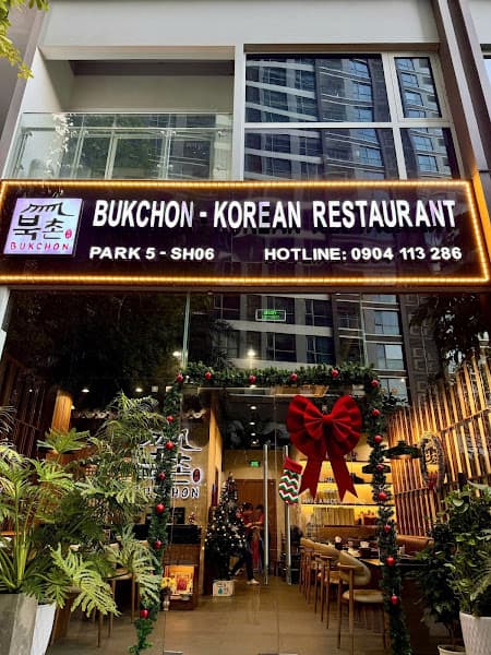 북촌 한식당 빈홈점 (BUKCHON Korean Restaurant Landmark Branch)