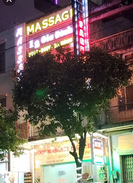 Ảnh bìa Foot and body massage 12 ngô gia tự