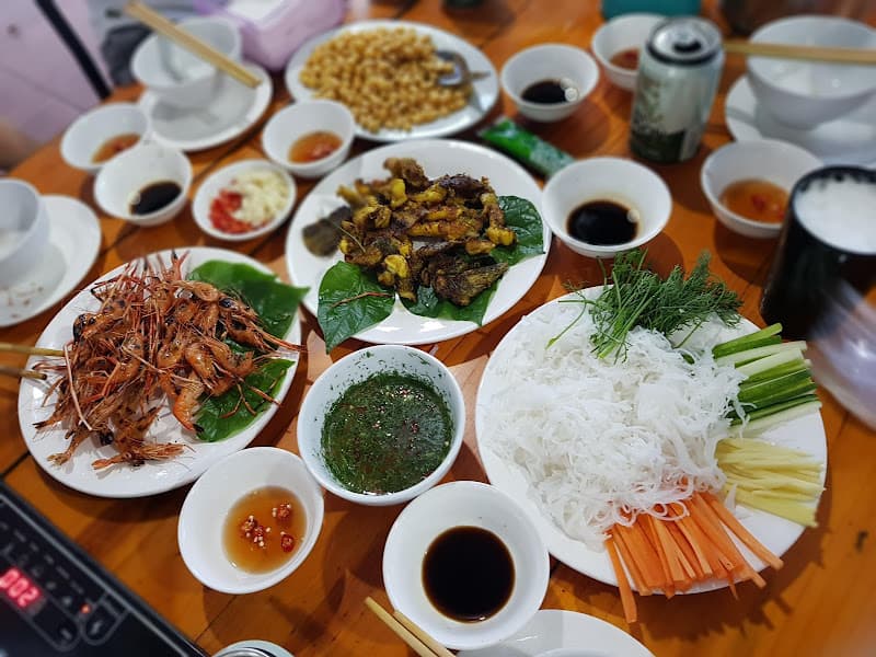 Hình ảnh Nhà Hàng Cá Sông Cầu Nhất Long - 2