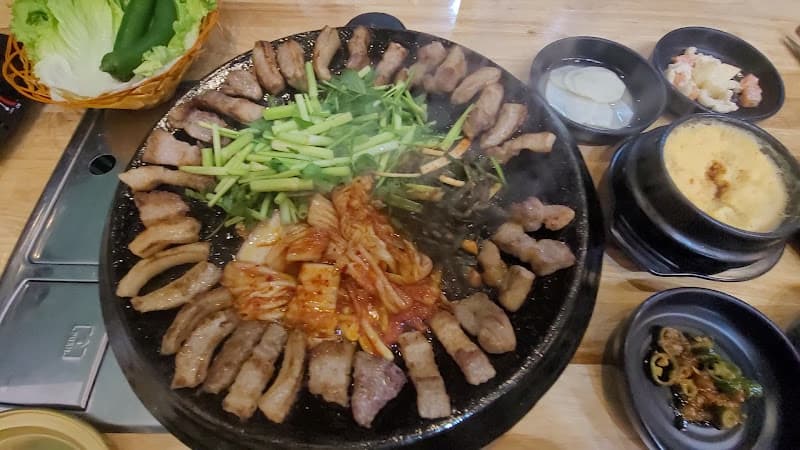 Hình ảnh 무쇠식당 thịt nướng hàn quốc moo soi - 3