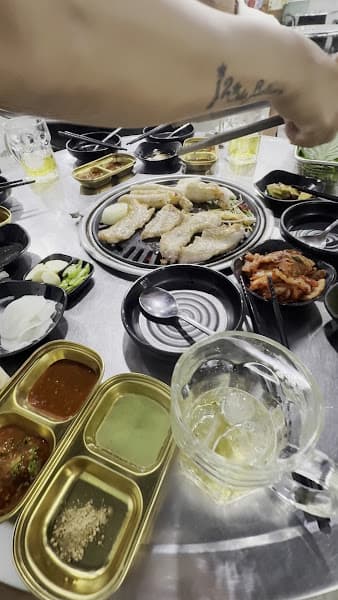 Hình ảnh Heo Nướng & BBQ - 3