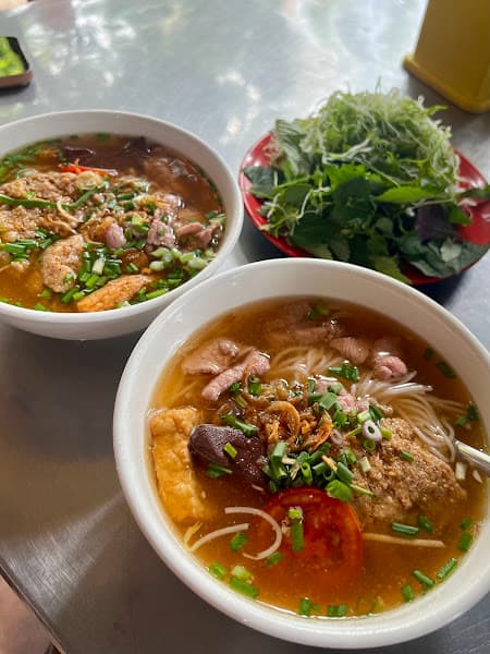 Hình ảnh Bún riêu - bún đỏ cô Tùng Buôn Ma Thuột - 2