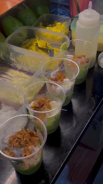 Hình ảnh Kem Bơ - Ăn vặt Miu Miu - 2