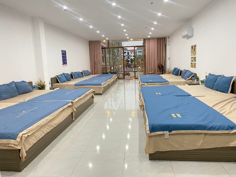 Hình ảnh Gà Rán Hàn Quốc + Hometays Phòng Nghỉ Grand World - KTown - 4