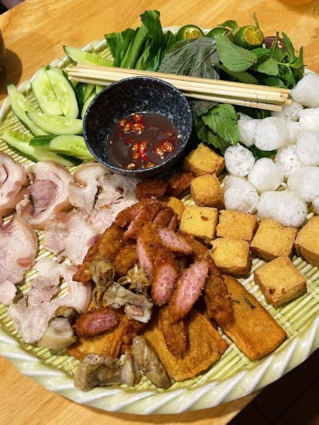 Hình ảnh Quán Vặt Ngõ Vàng Anh - 3