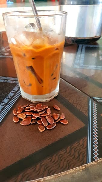 Hình ảnh Cô Ngọt - trà sữa, bánh tráng trộn, lạp xưởng anh Quân, rễ thuốc cá - 5