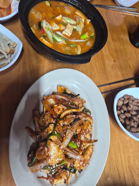 Hình ảnh 진주식당/NHA HANG NGOC - 3