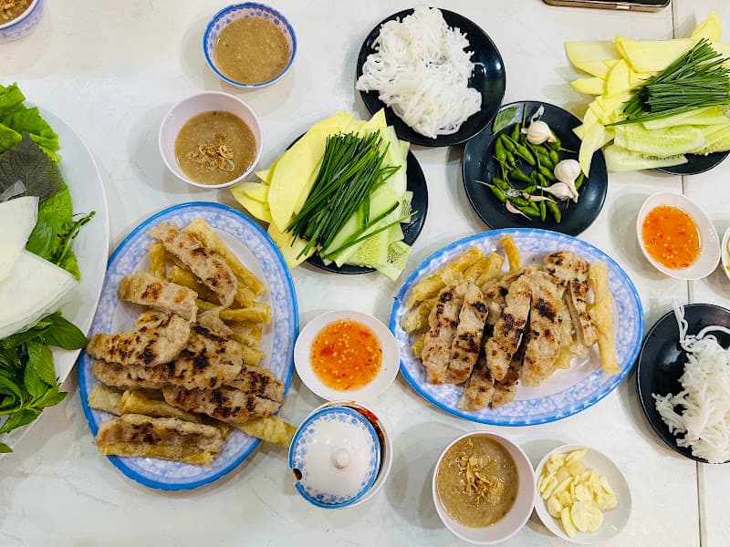 Hình ảnh Quán nem nướng Thanh Loan - 2