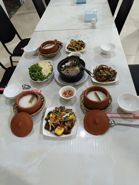 Ảnh bìa Cơm niêu Hà
