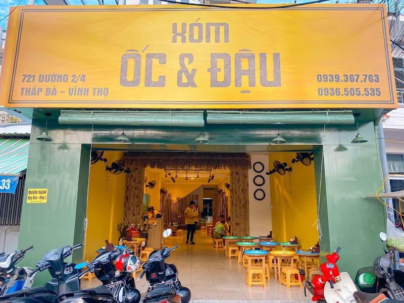 Ảnh bìa XÓM ỐC & ĐẬU
