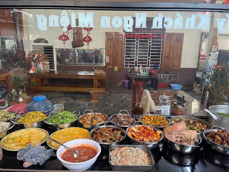 Hình ảnh Quán cơm Hải Hà - 2