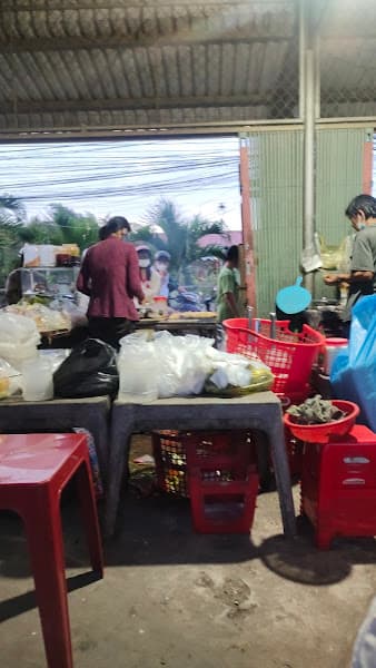 Hình ảnh THY bánh tráng trộn, bắp nướng ăn vặt... - 2