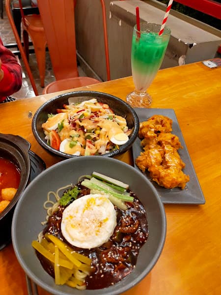 Hình ảnh Gimji Quán ăn Hàn Quốc - Korean Fast Food - 2