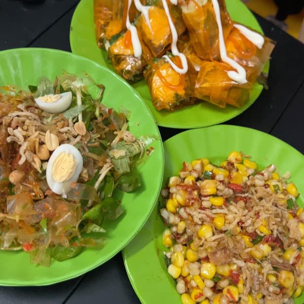 Hình ảnh Tiệm Ăn Vặt Cô Vơn - 3