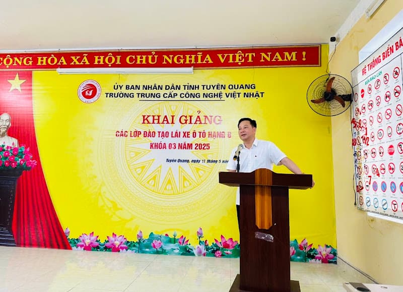 Hình ảnh Trường Trung Cấp Công Nghệ Việt Nhật Tuyên Quang - 4