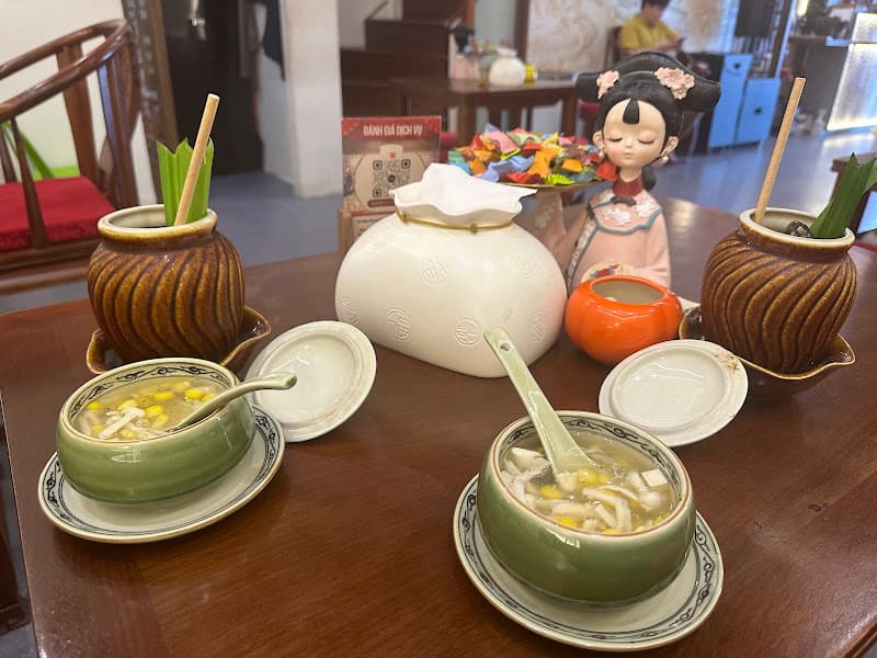 Hình ảnh Massage Nguyệt Lâu Q10 - 3