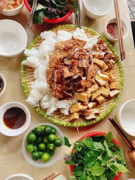 Ảnh bìa Bún đậu Tũn Tũn