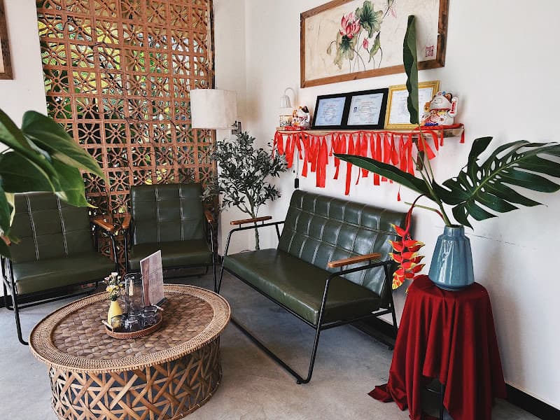 Massage trị liệu CHANG HomeSpa