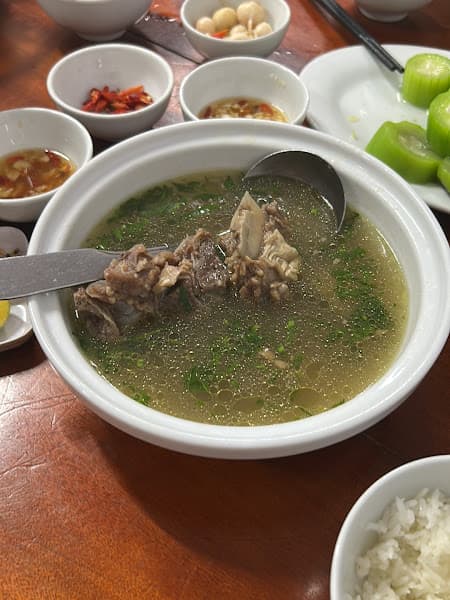 Hình ảnh Nhà Hàng Ba Tấn - 4