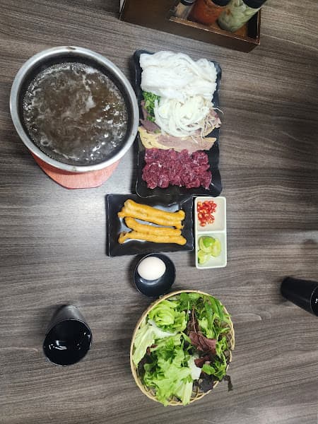Hình ảnh Phở Maison Cao Bằng - Phở bát đá đặc biệt - 2