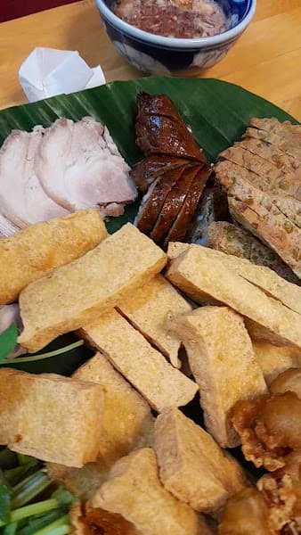 Hình ảnh Bún Đậu Lee 2 - 3