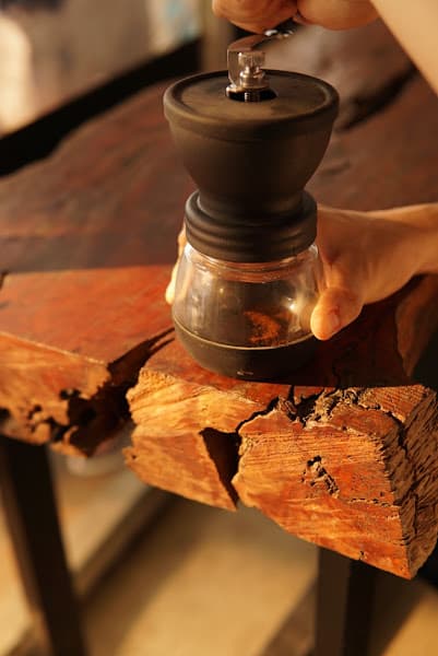 Hình ảnh Tiệm cà phê Cây Me - 3